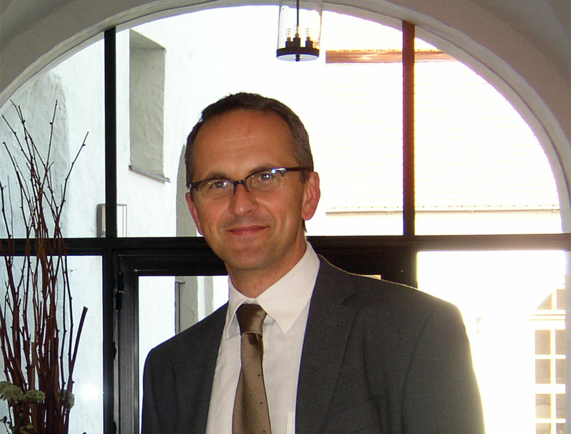 Professor Andreas Michalsen 2003 auf der Burg Reisensburg